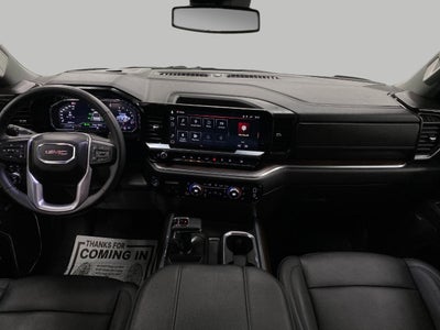 2024 GMC Sierra 1500 4WD Crew Cab 147 SLT