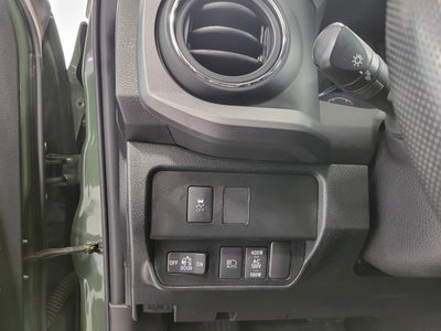 2021 Toyota Tacoma 4WD TRD Off Road Double Cab 5' Bed V6 AT