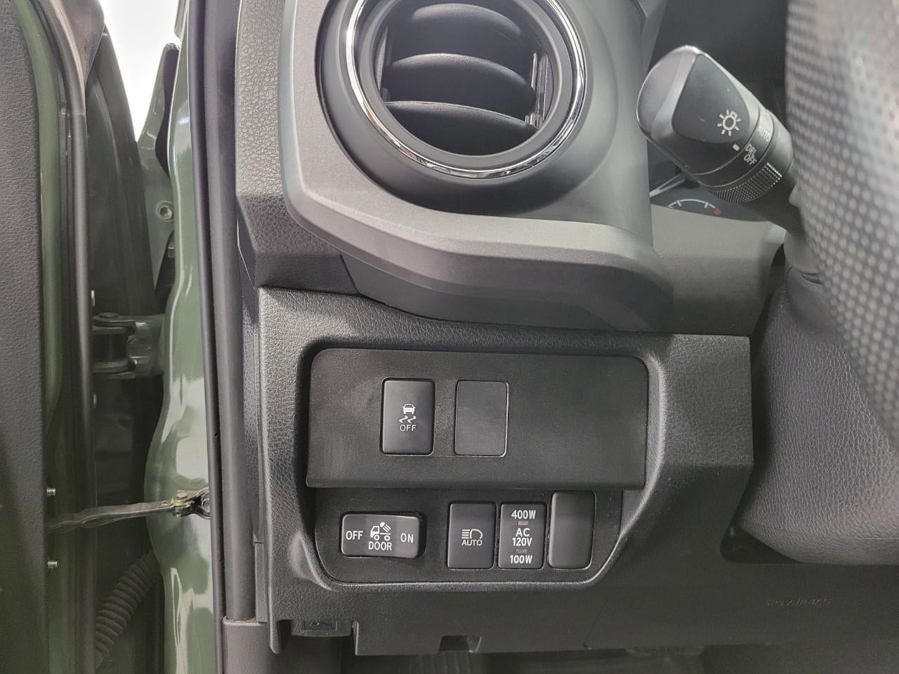 2021 Toyota Tacoma 4WD TRD Off Road Double Cab 5' Bed V6 AT