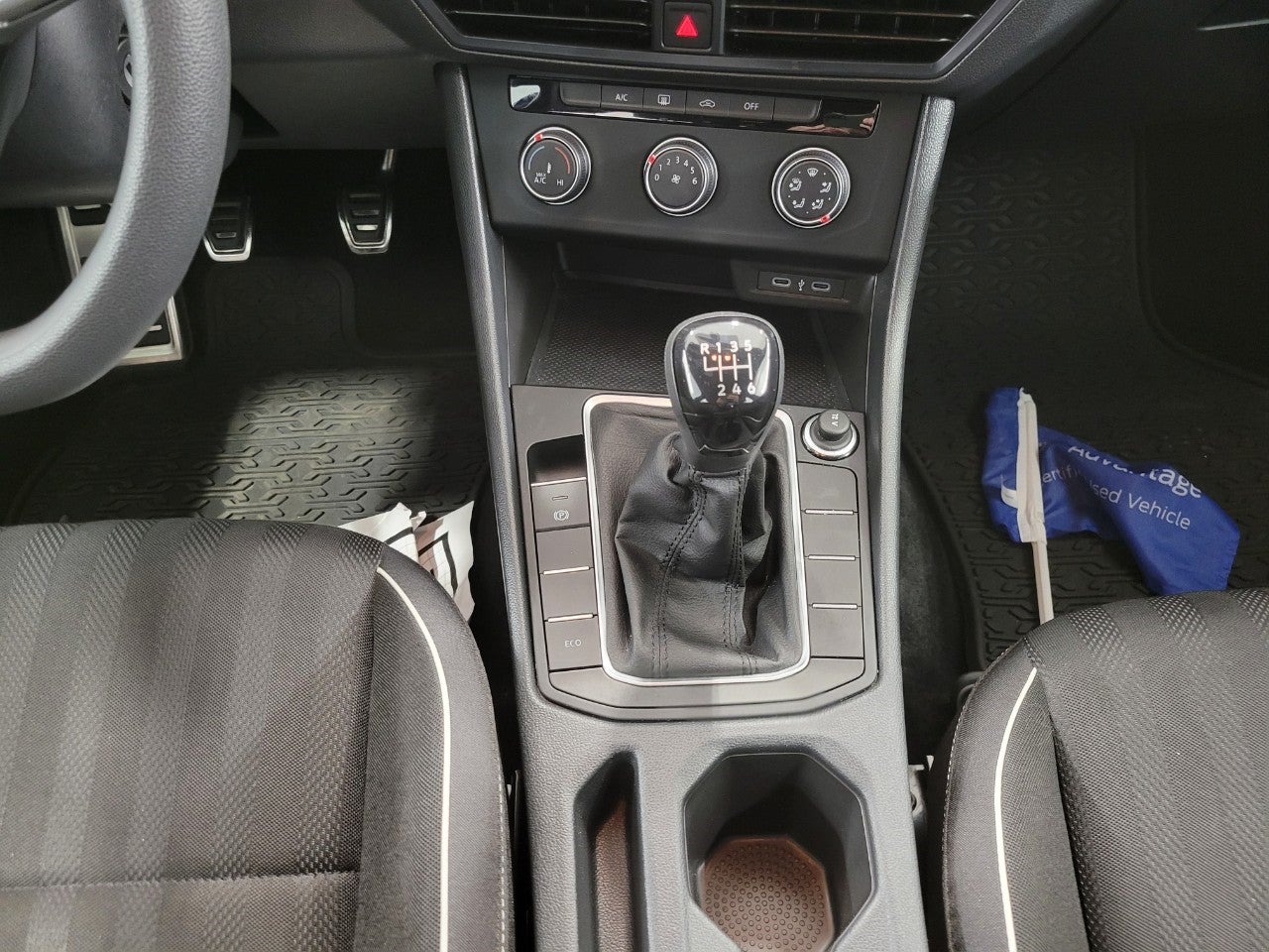 2023 Volkswagen Jetta Sport Manual