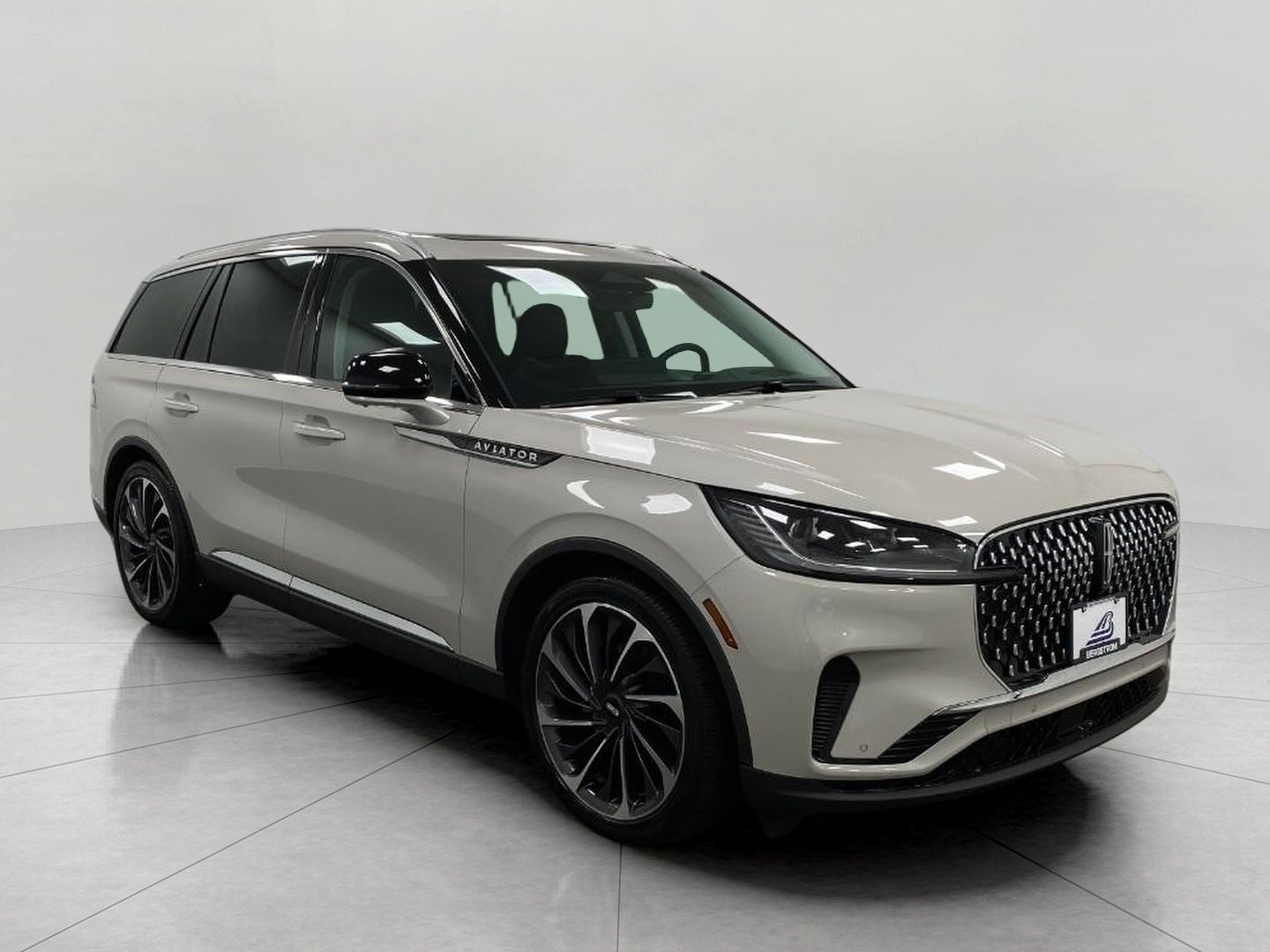 2025 Lincoln Aviator Reserve AWD's photo