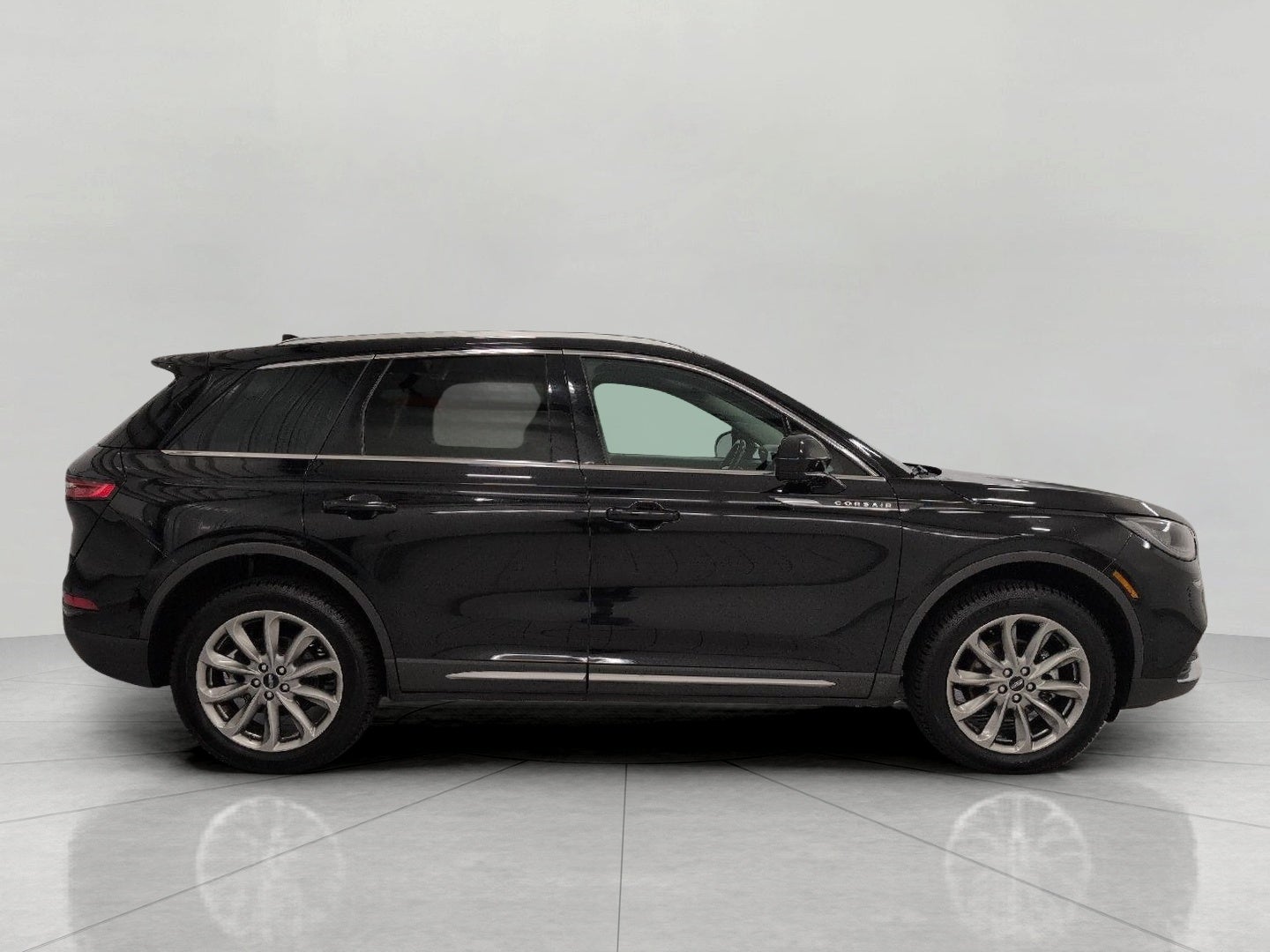 2022 Lincoln Corsair Standard AWD
