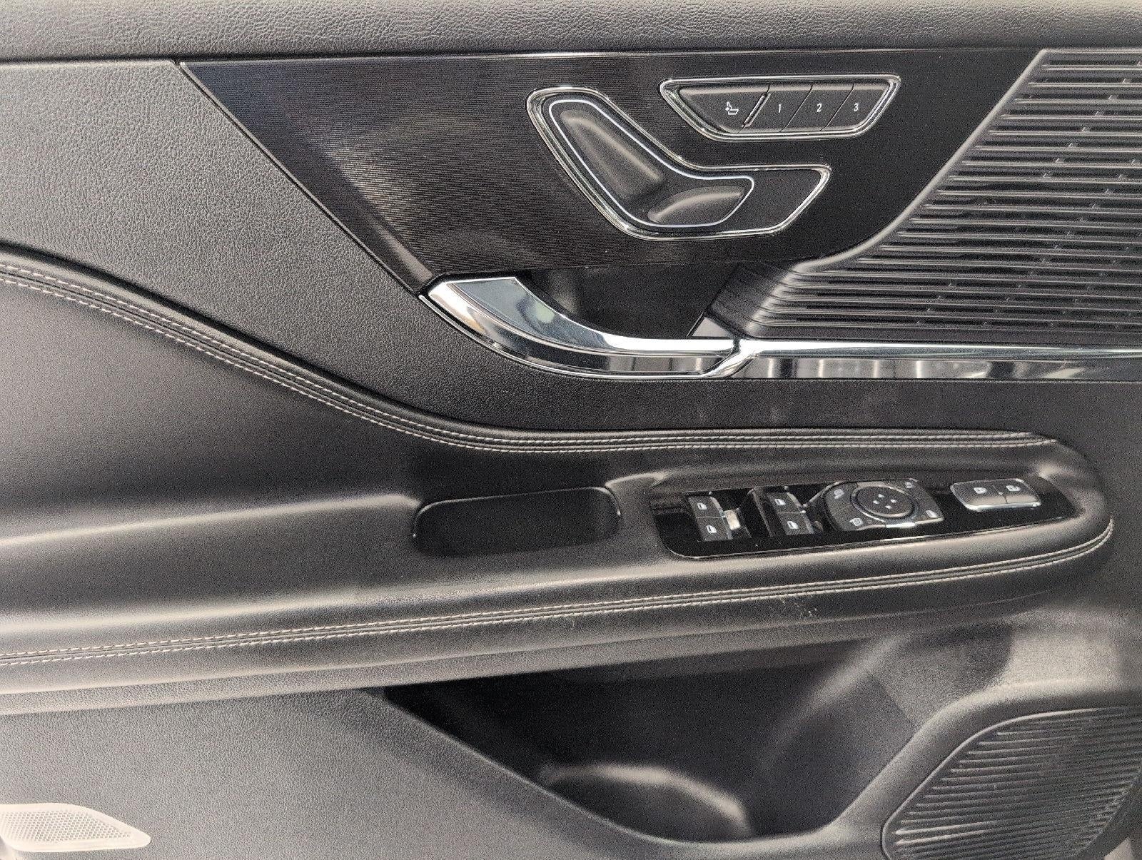 2022 Lincoln Corsair Standard AWD