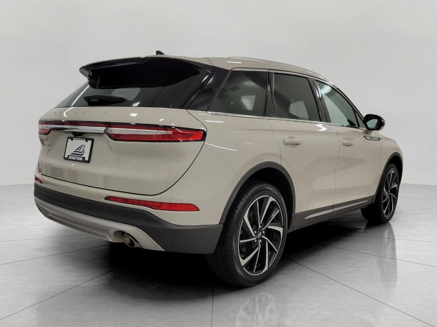 2023 Lincoln Corsair Reserve AWD