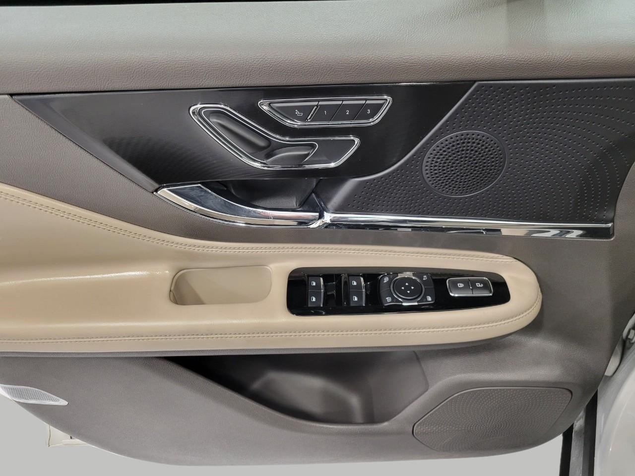 2023 Lincoln Corsair Reserve AWD