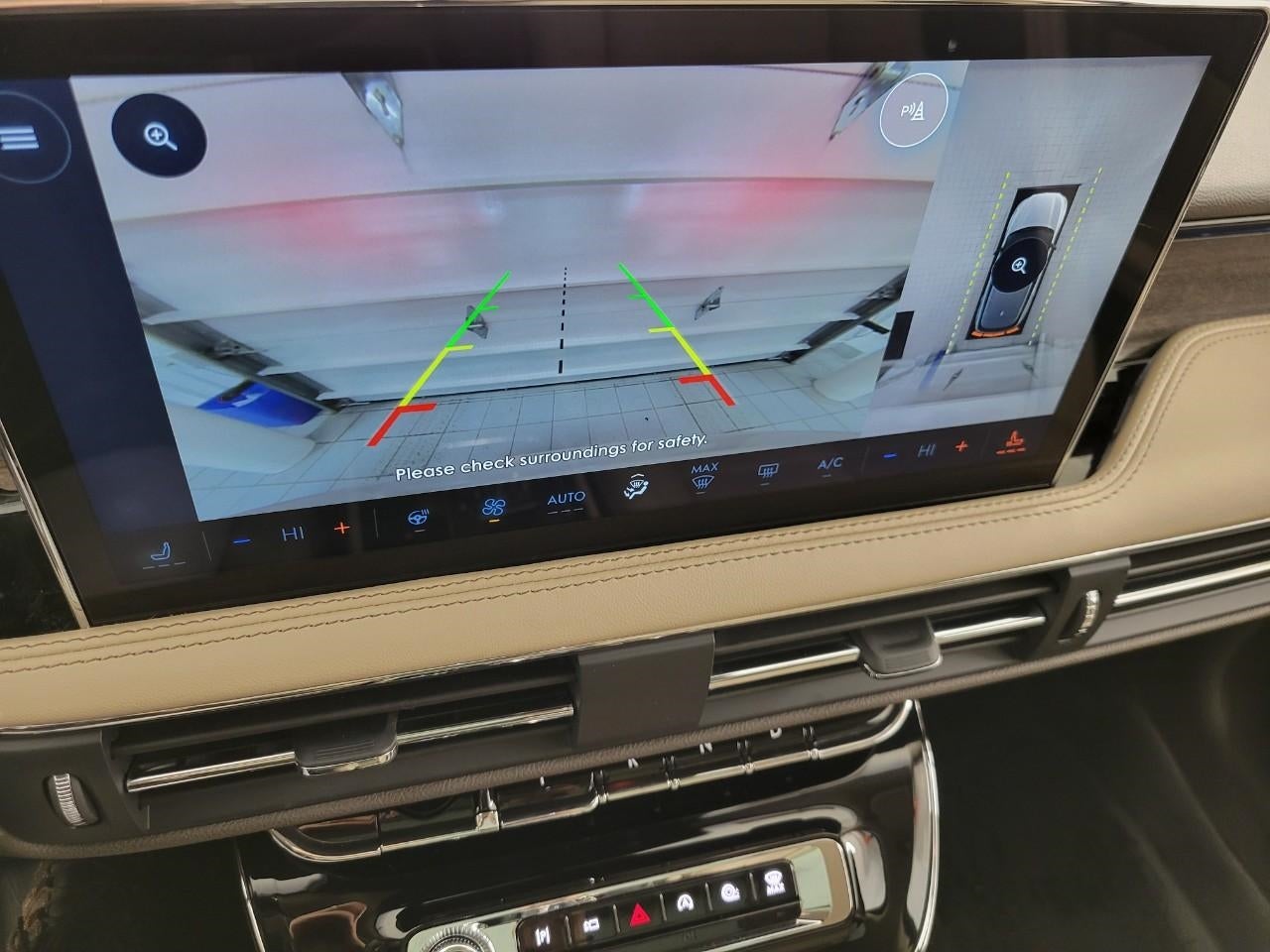 2023 Lincoln Corsair RESERVE AWD ** HEATED STEERING WHEEL ** PANORAMIC SUNROOF ** 360 DEGREE CAMERA **