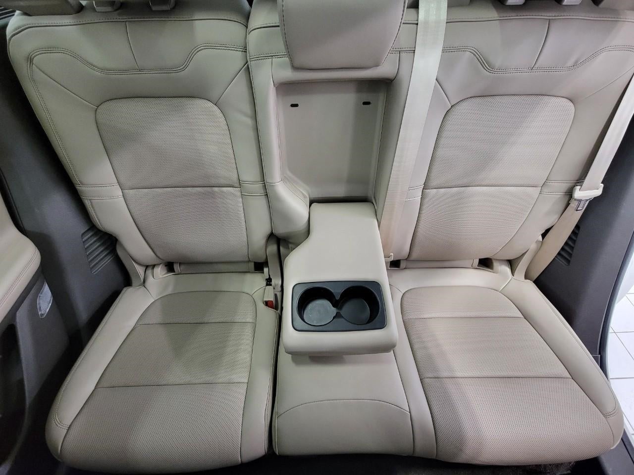 2023 Lincoln Corsair RESERVE AWD ** HEATED STEERING WHEEL ** PANORAMIC SUNROOF ** 360 DEGREE CAMERA **