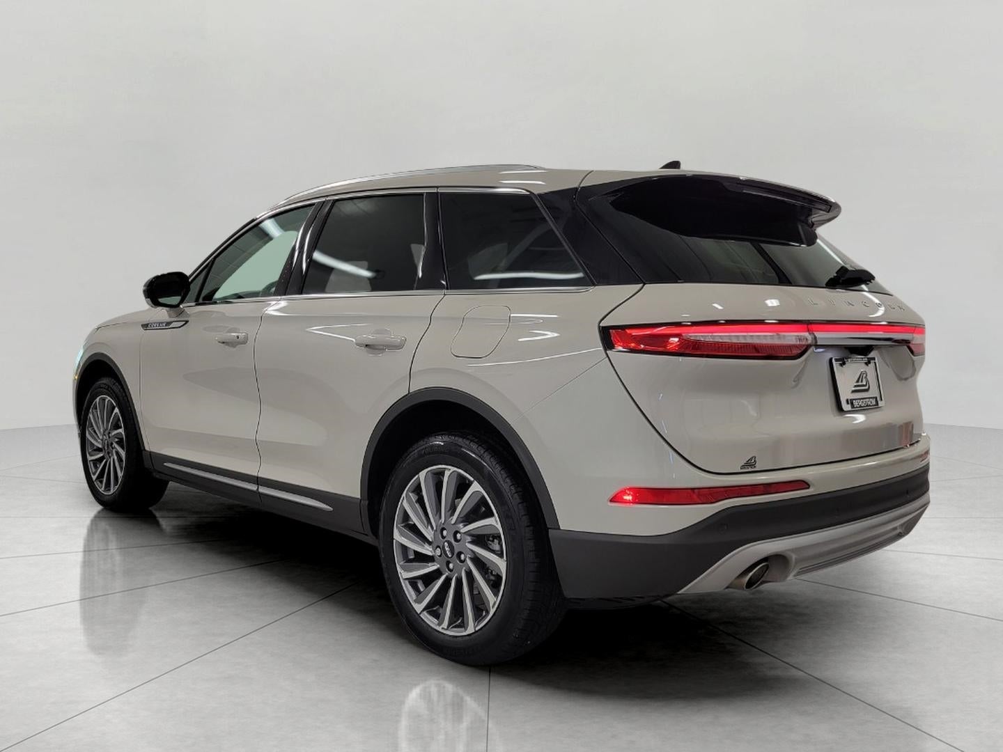 2023 Lincoln Corsair RESERVE AWD ** HEATED STEERING WHEEL ** PANORAMIC SUNROOF ** 360 DEGREE CAMERA **