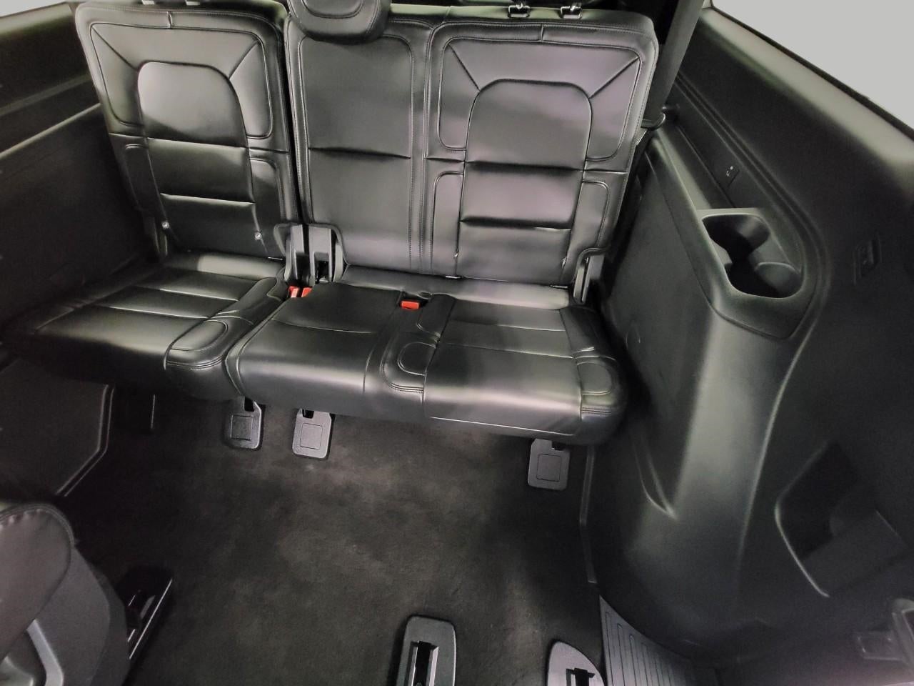 2024 Lincoln Navigator L RESERVE 4X4 ** LUXERY PACKAGE ** MONOCHROMATIC PACKAGE ** PANROAMIC SUNROOF **