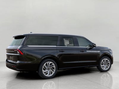 2027 Lincoln Navigator L Reserve 4x4