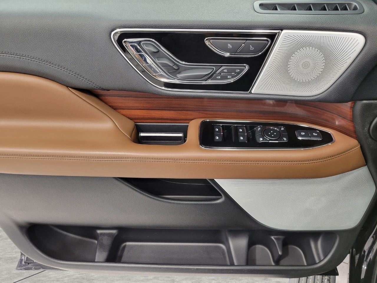 2023 Lincoln Navigator L Reserve 4x4