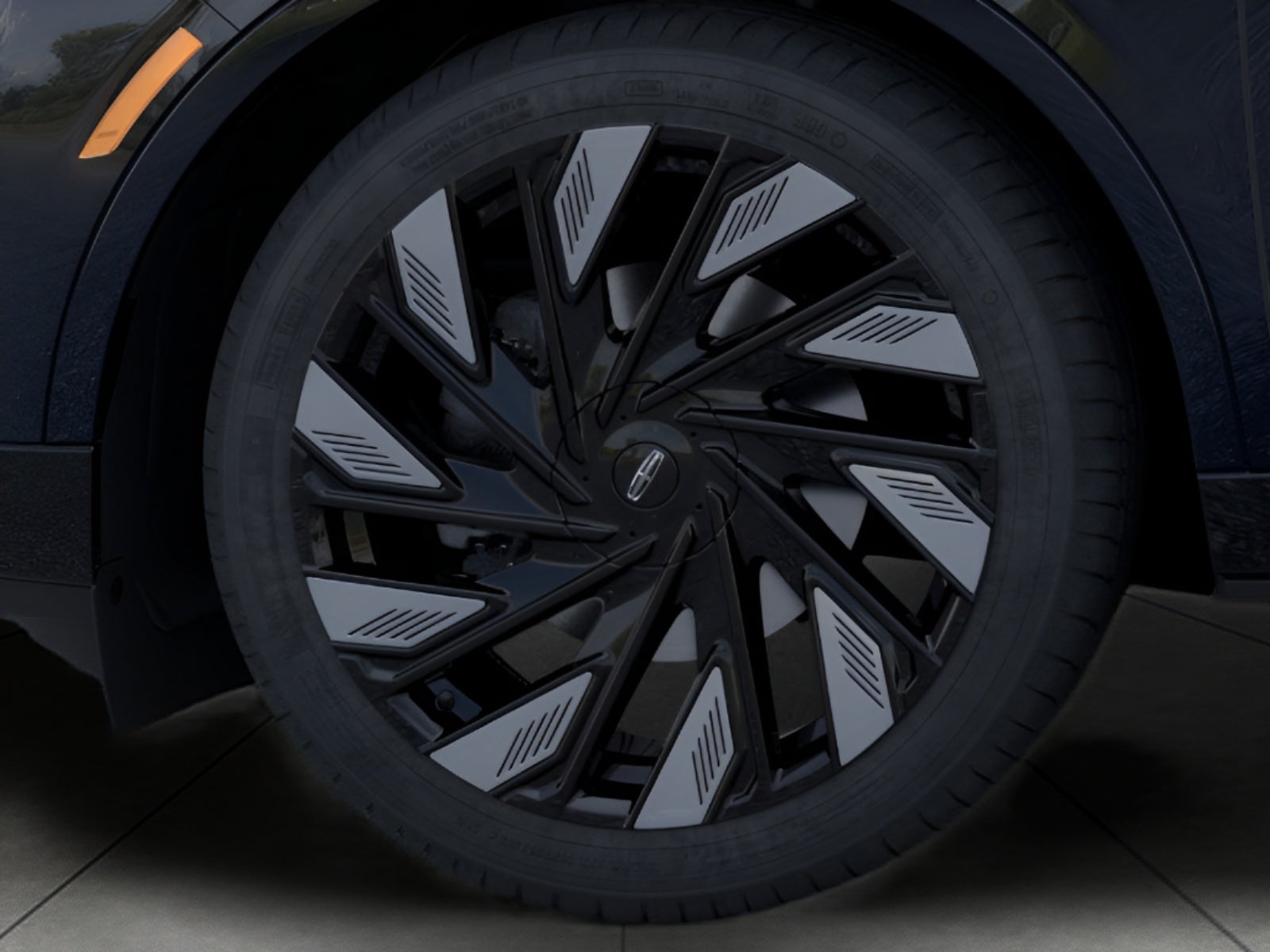 2026 Lincoln Nautilus Reserve AWD