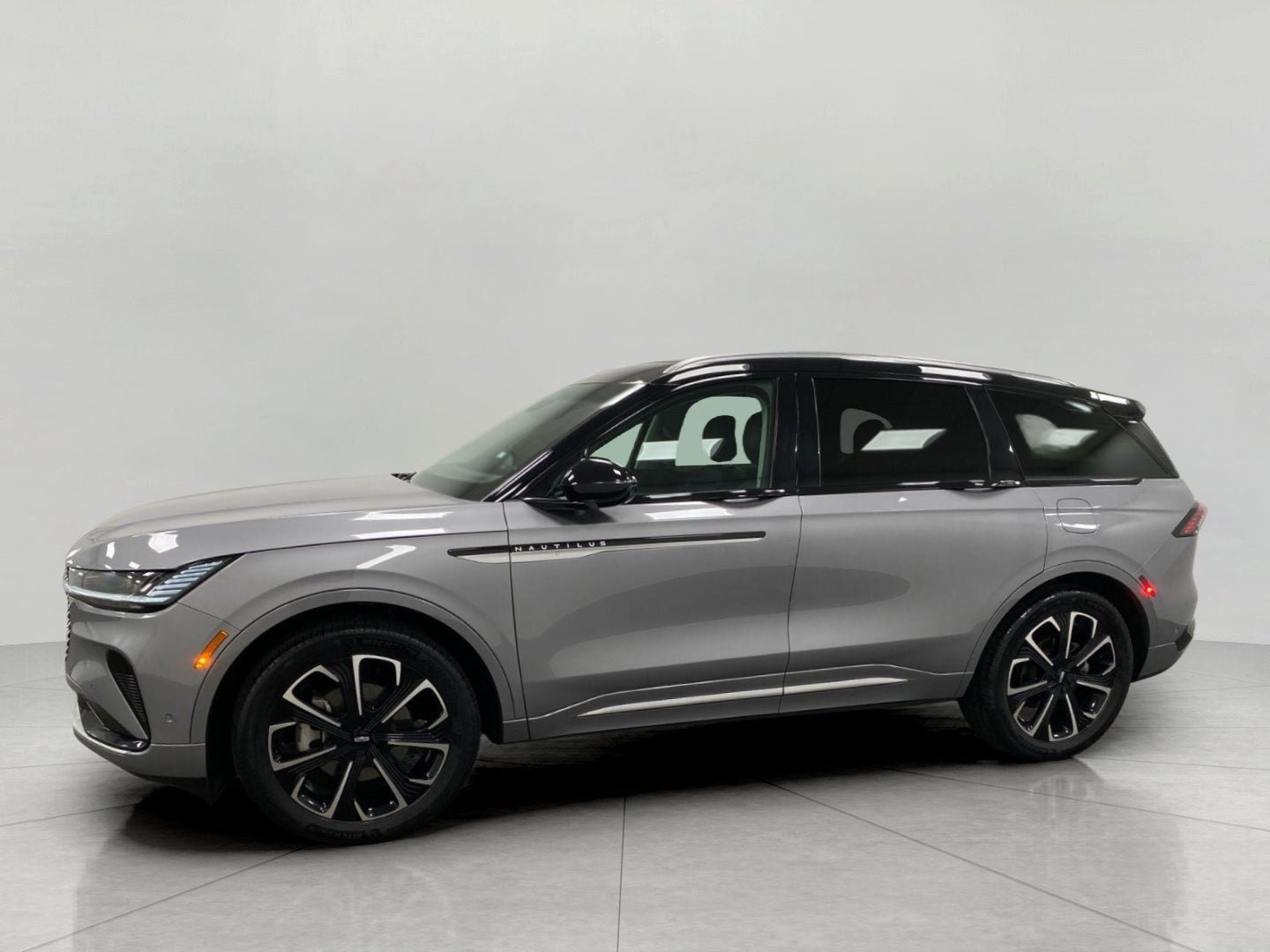 2024 Lincoln Nautilus Reserve AWD