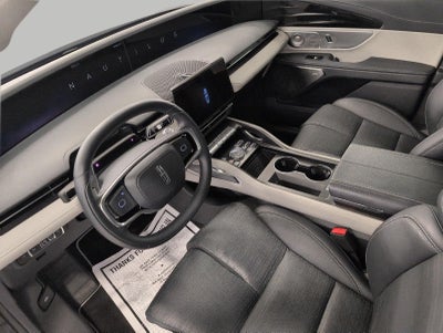 2025 Lincoln Nautilus Reserve AWD