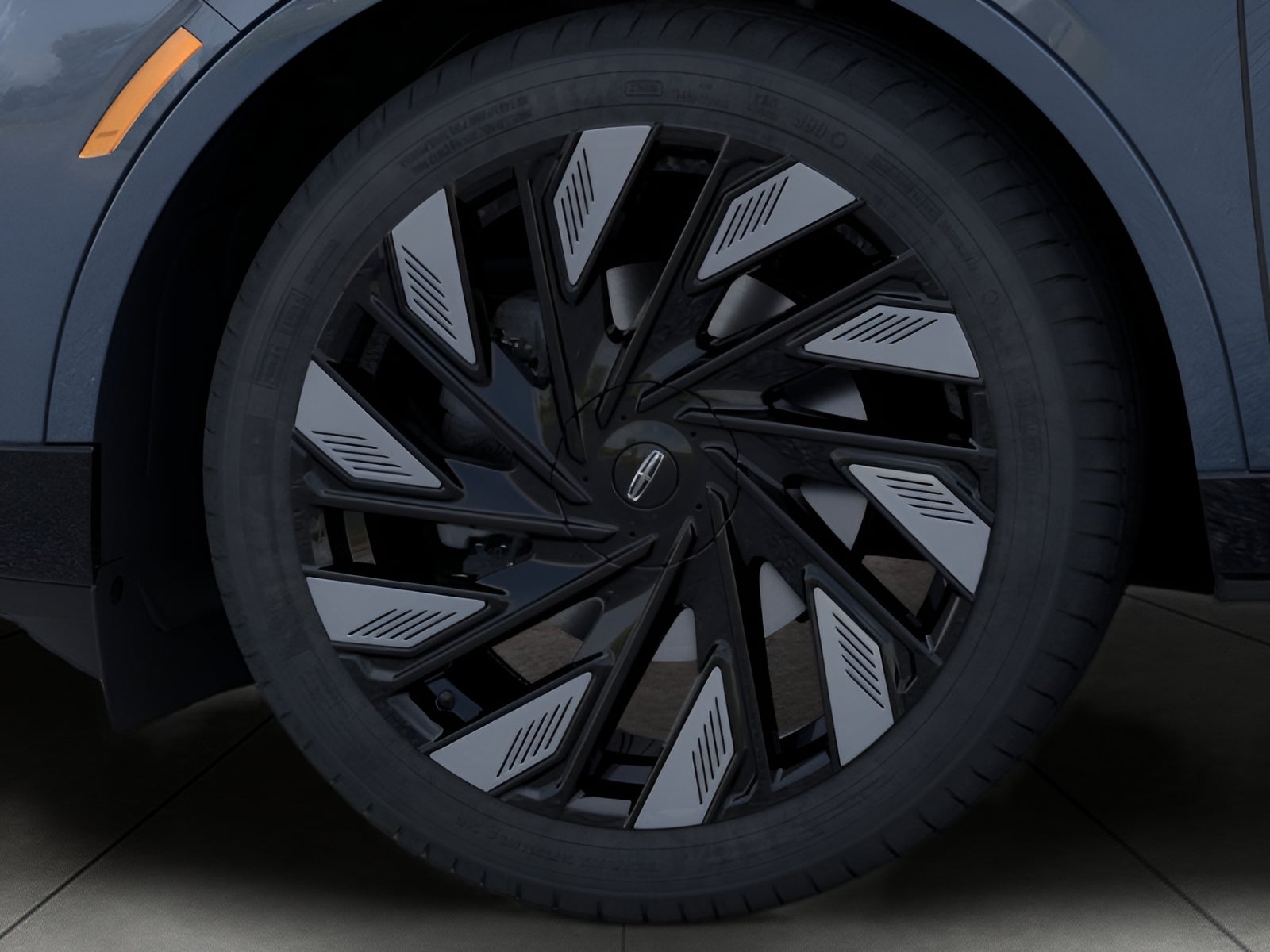 2026 Lincoln Nautilus Reserve AWD