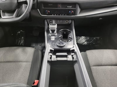 2025 Nissan Rogue AWD SV