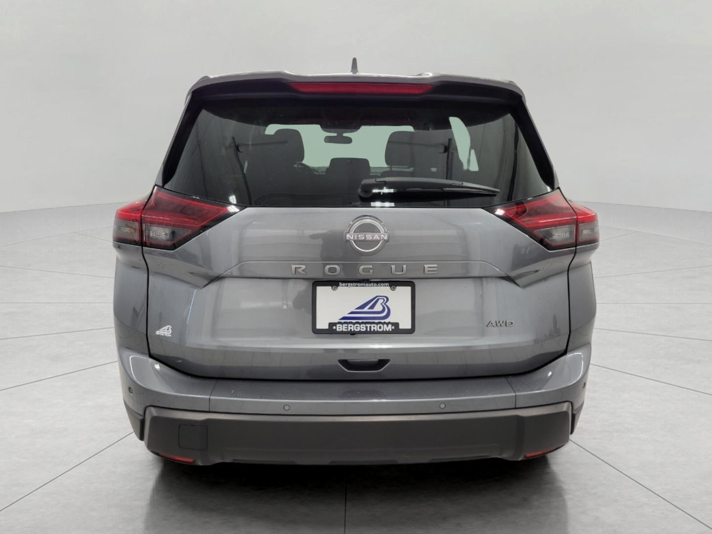 2025 Nissan Rogue AWD SV