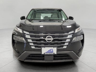 2025 Nissan Rogue AWD SV