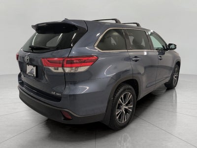 2017 Toyota Highlander LE Plus V6 AWD