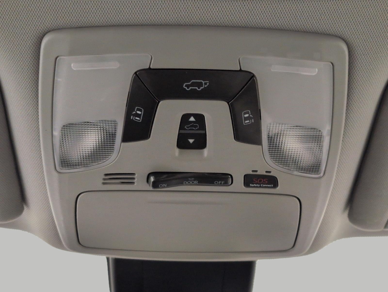 2018 Toyota Sienna XLE FWD 8-Passenger