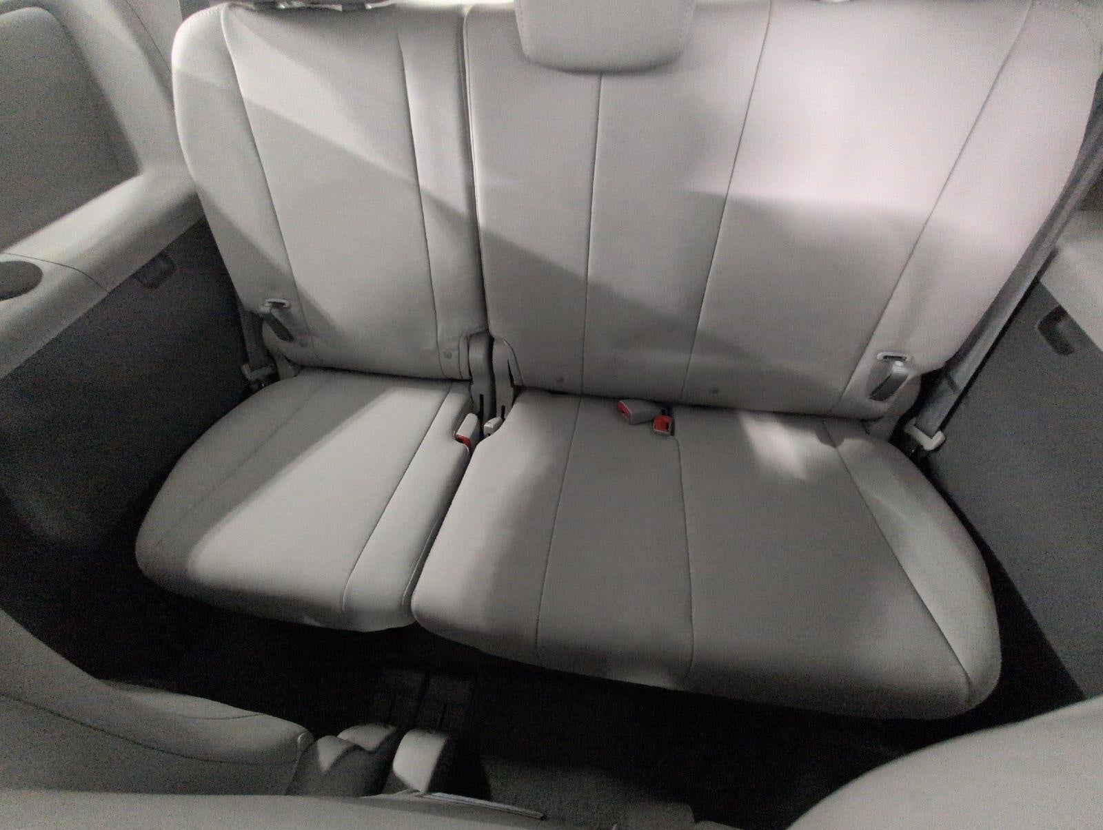 2018 Toyota Sienna XLE FWD 8-Passenger