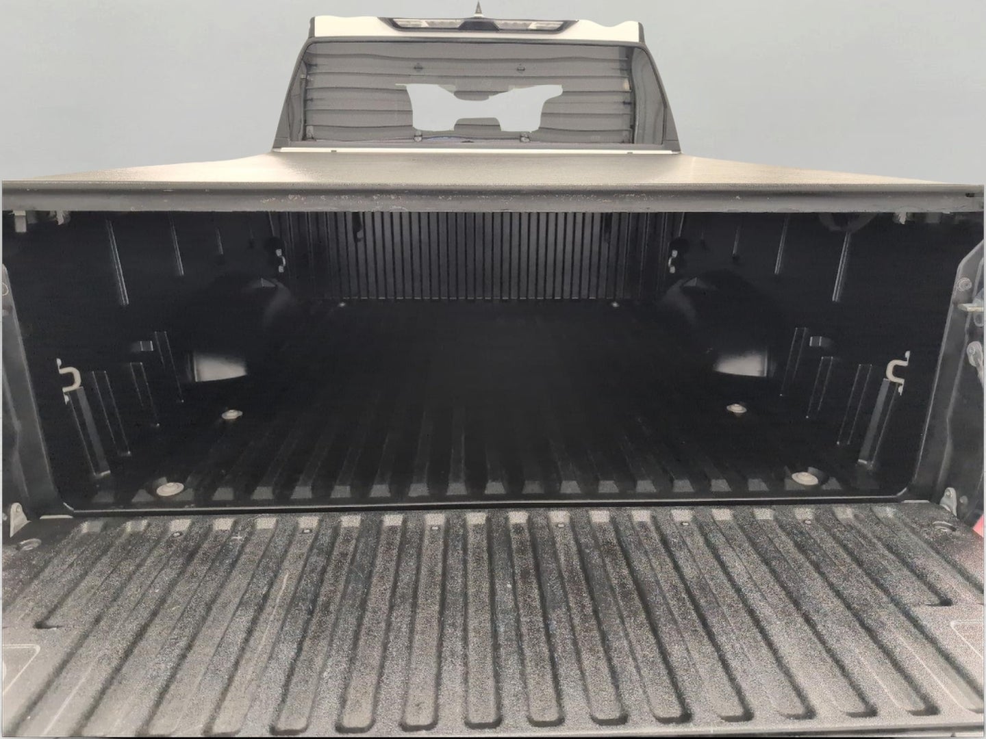 2025 Toyota Tundra 4WD SR5 CrewMax 5.5' Bed