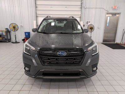 2023 Subaru Forester Premium CVT