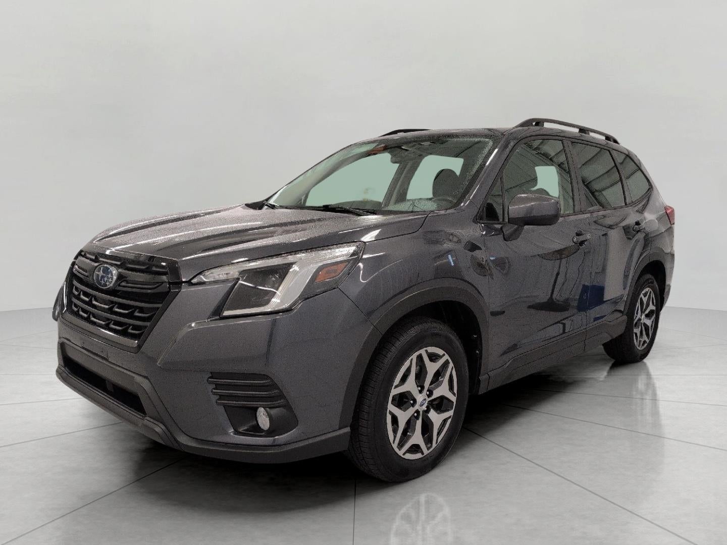 2023 Subaru Forester Premium CVT