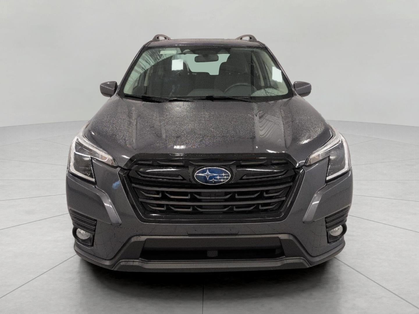 2023 Subaru Forester Premium CVT