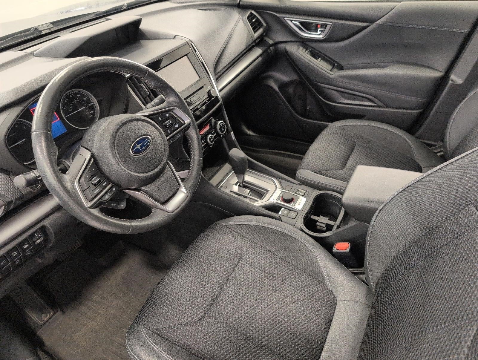 2023 Subaru Forester Premium CVT