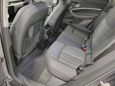 2021 Audi e-tron Premium Plus quattro