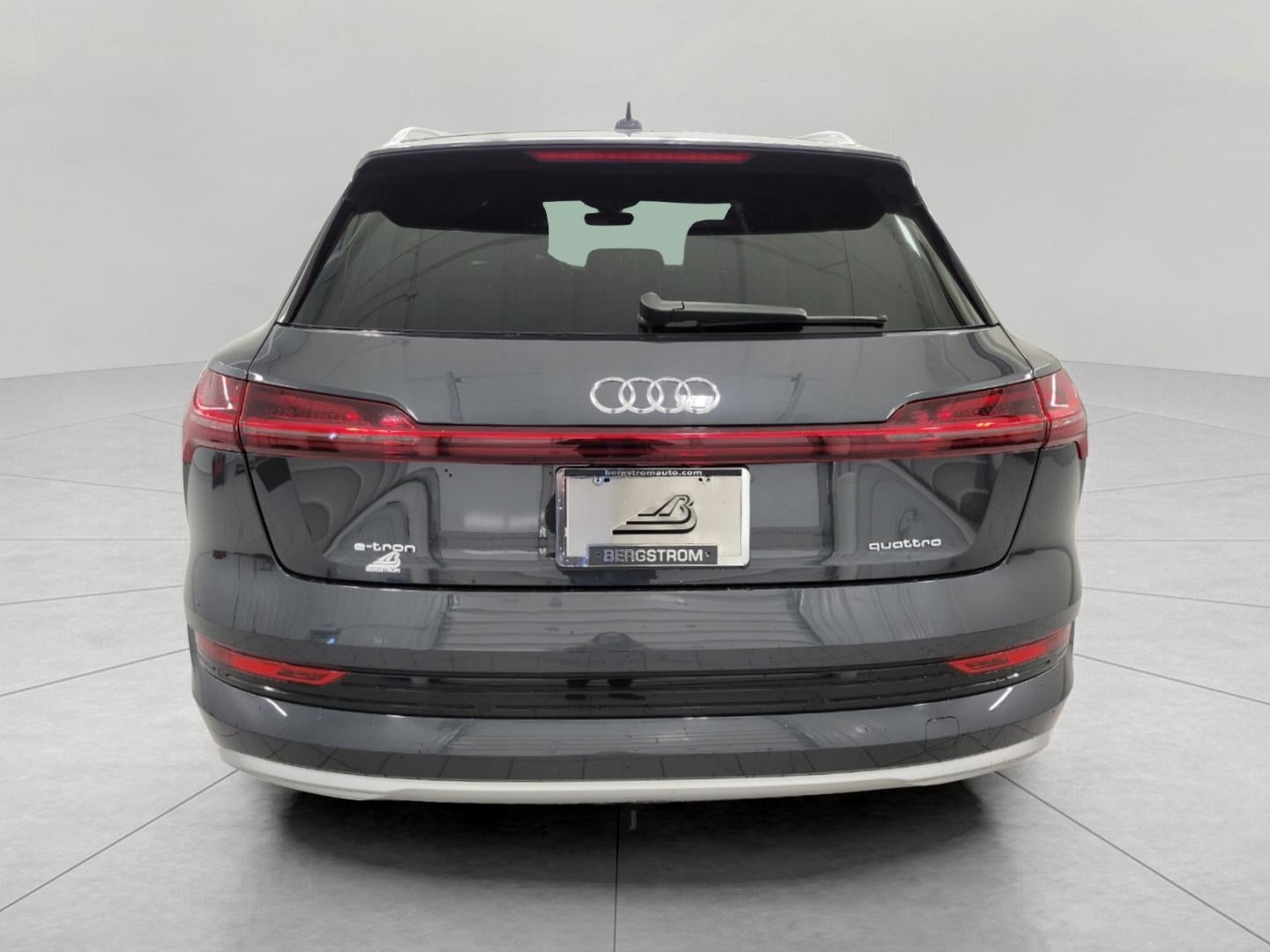 2021 Audi e-tron Premium Plus quattro