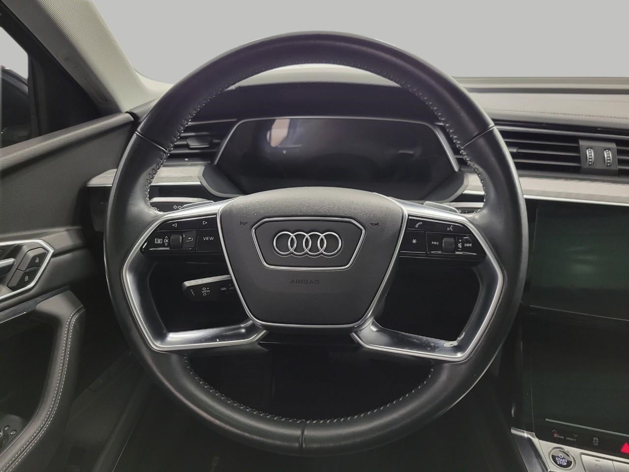 2021 Audi e-tron Premium Plus quattro