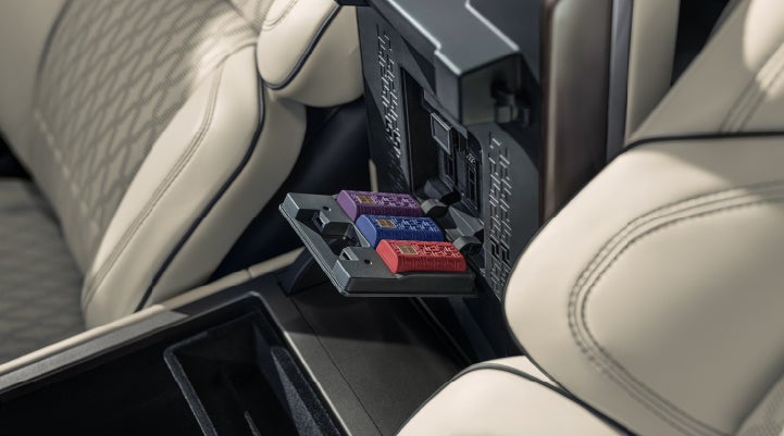 Digital Scent cartridges are shown in the diffuser located in the center arm rest. | Bergstrom Lincoln of Neenah in Neenah WI