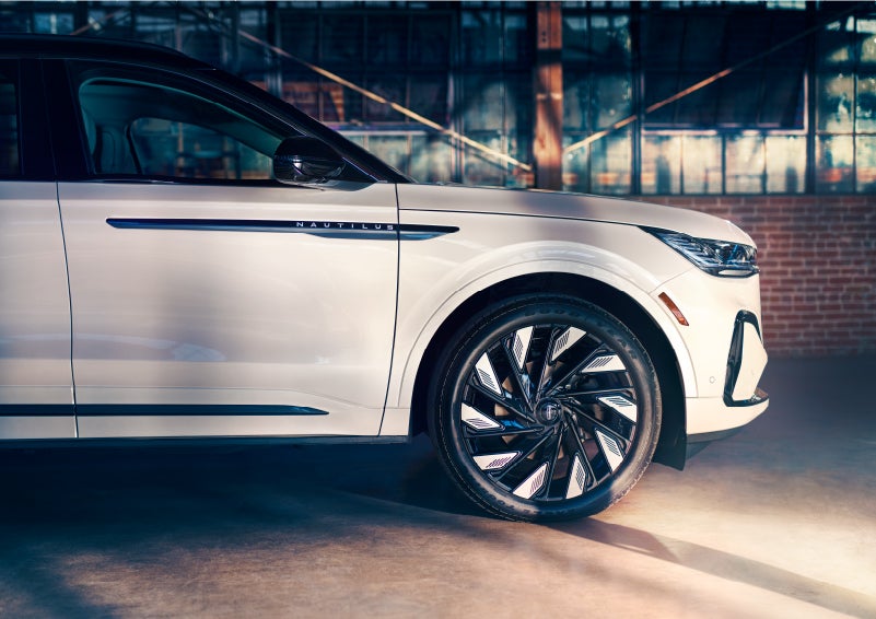 The wheels of the available Jet Appearance Package are highlighted. | Bergstrom Lincoln of Neenah in Neenah WI