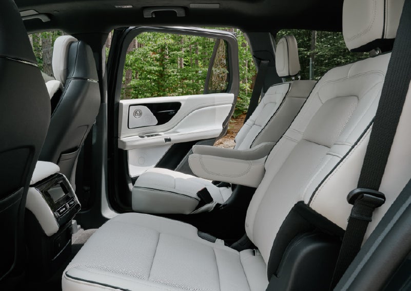 A side view of the second row with captain’s chairs in a 2027 Lincoln Aviator® Black Label™ SUV. | Bergstrom Lincoln of Neenah in Neenah WI
